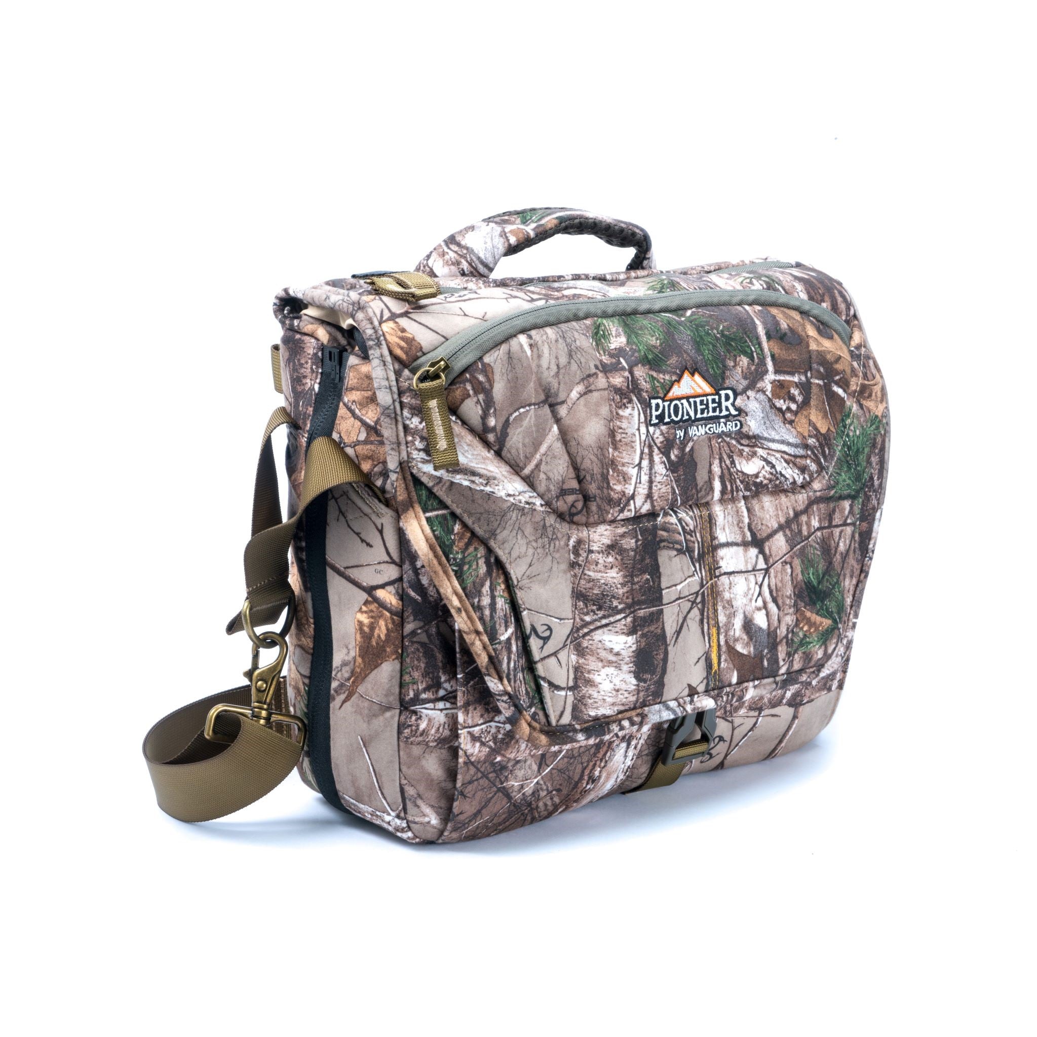 Vanguard Alta Rise 33 RT Pioneer Messenger Bag Realtree