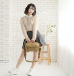 Vanguard VEO Metro 7-Liter Camera and Everyday Shoulder Bag - Beige